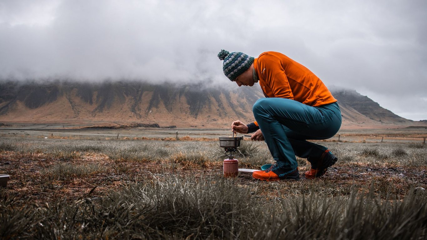 Camp Chef Explorer 2 Burner Stove: A Practical Choice for Camp Cooking