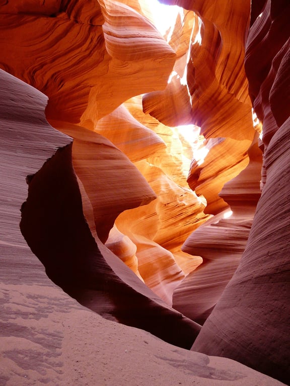 Antelope Canyon slot canyon