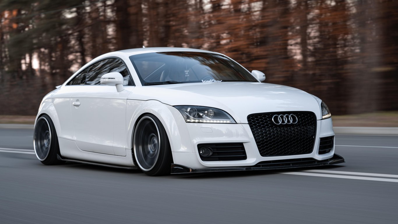 How to Choose a Car Tire That Fits Your Vehicle, Driving Conditions, and Budget