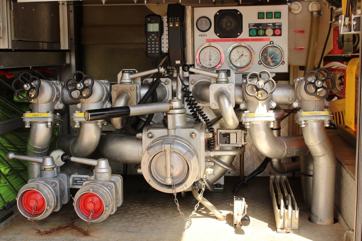 variable-capacity heat pump outdoor unit