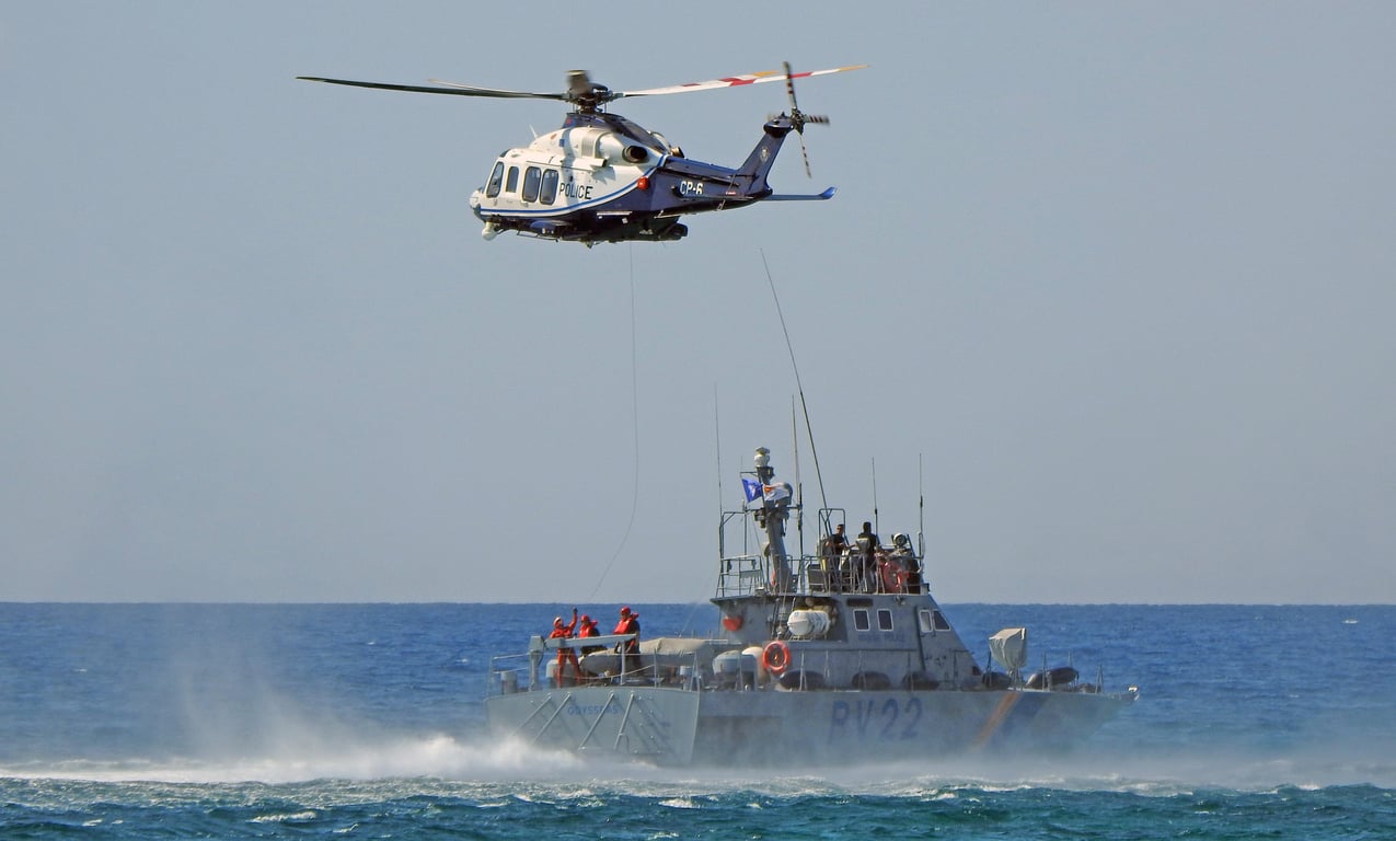 Sea Tow rescue boat