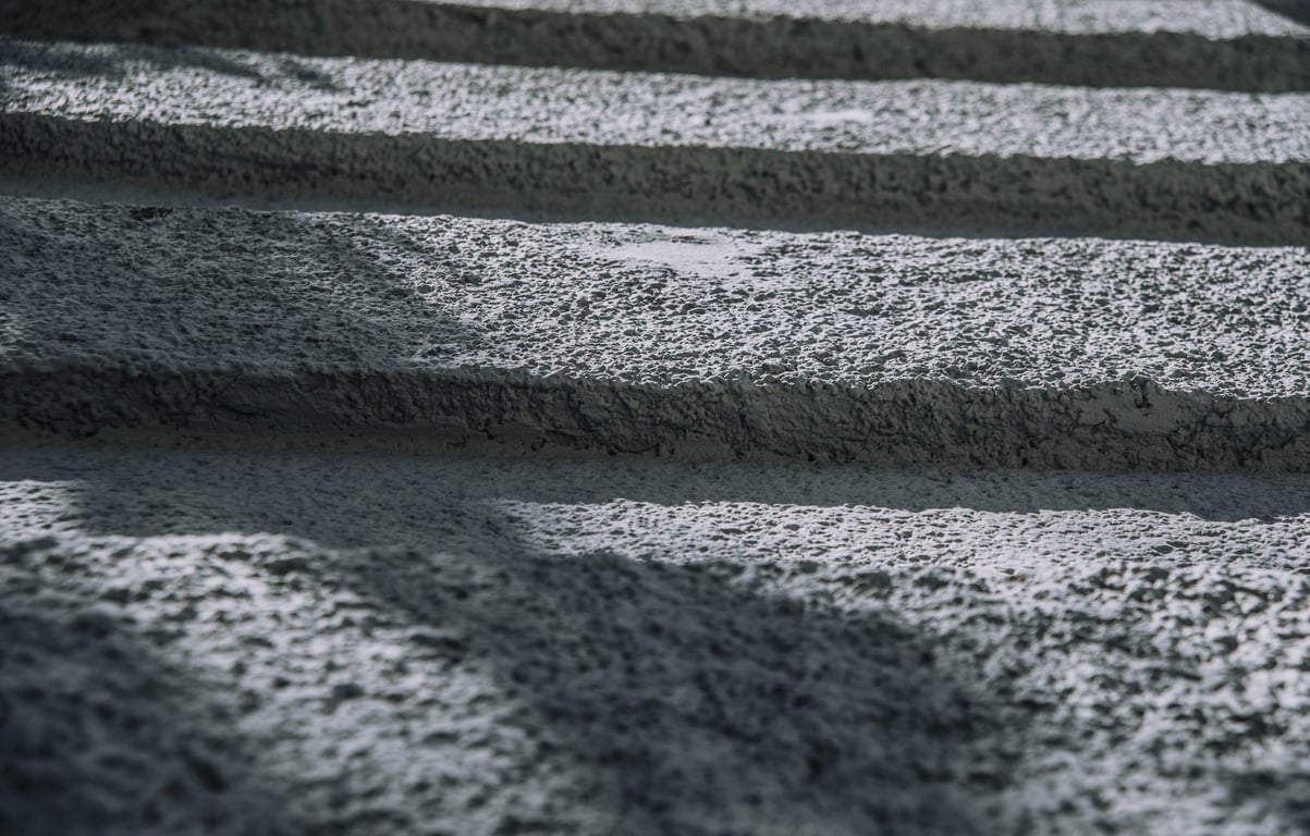 Keystone Hardscapes: Choosing Durable Materials for Outdoor Living Spaces