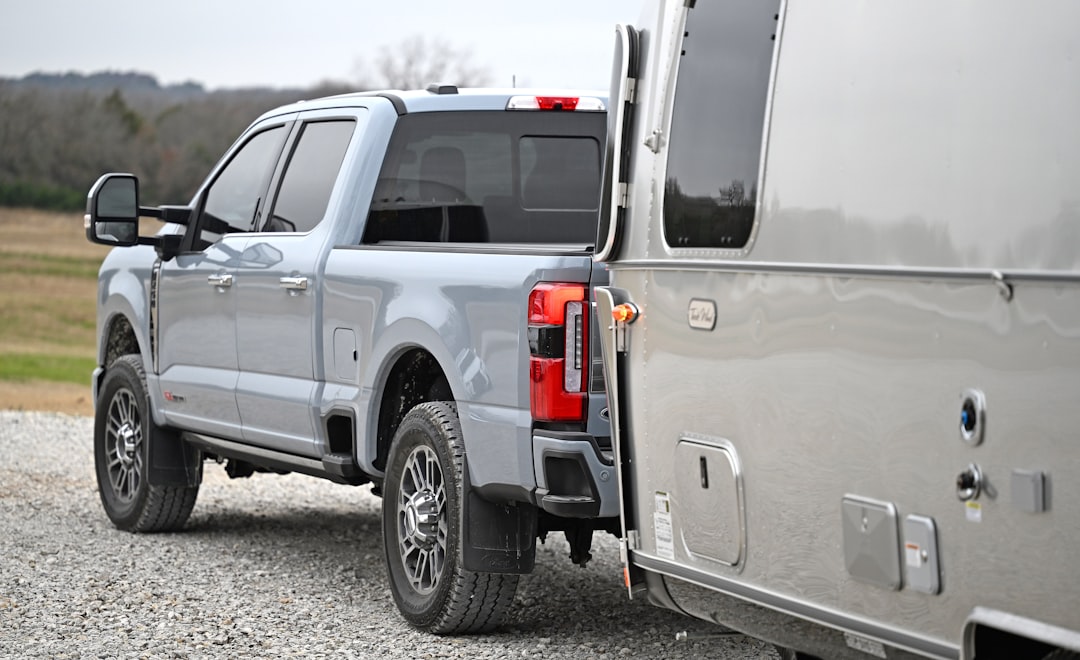 Luxury Travel Trailers: Premium Comfort Without Overlooking Tow Ratings and Payload