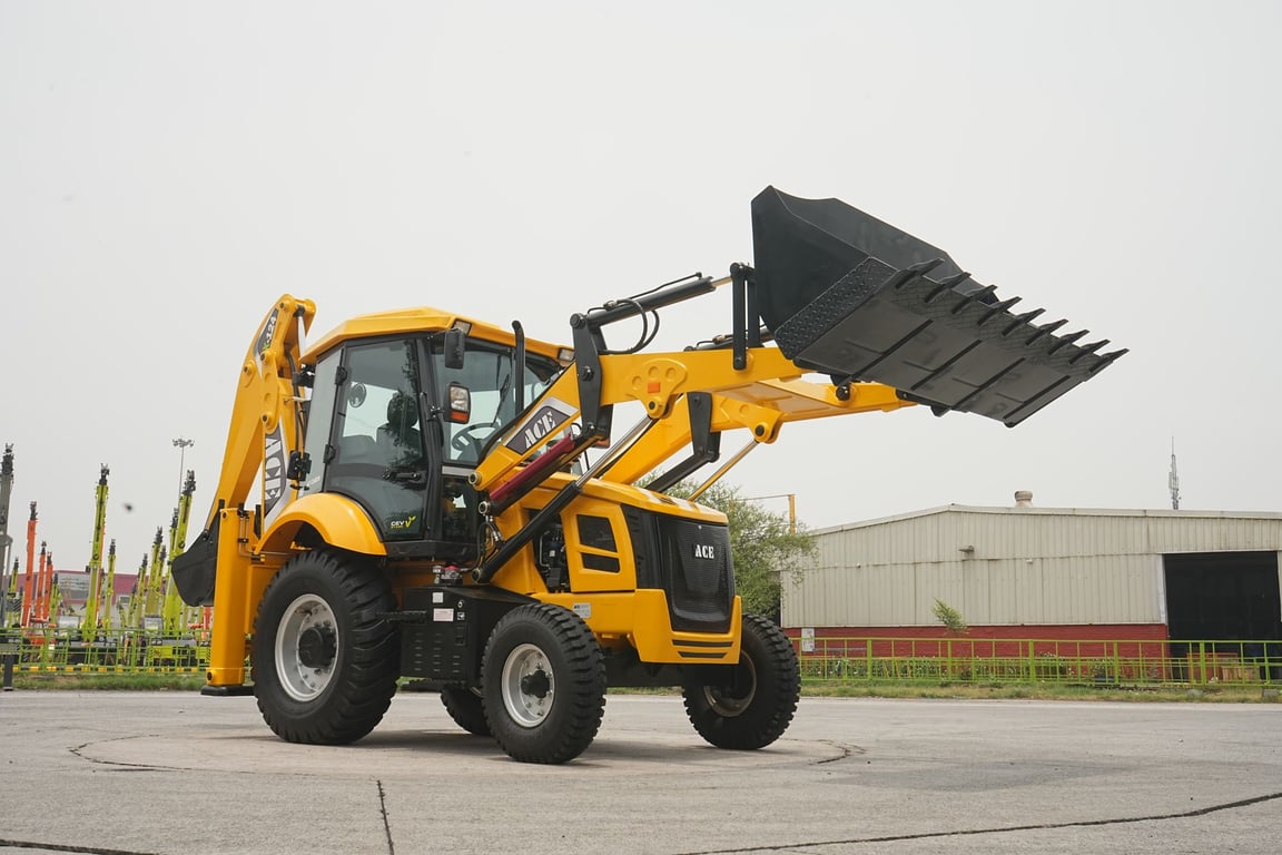 Micro Excavator for Sale: How to Choose the Right Machine for Tight Jobsites