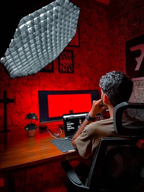 Image describing How to Become a Freelance Designer in 2026 Fast?