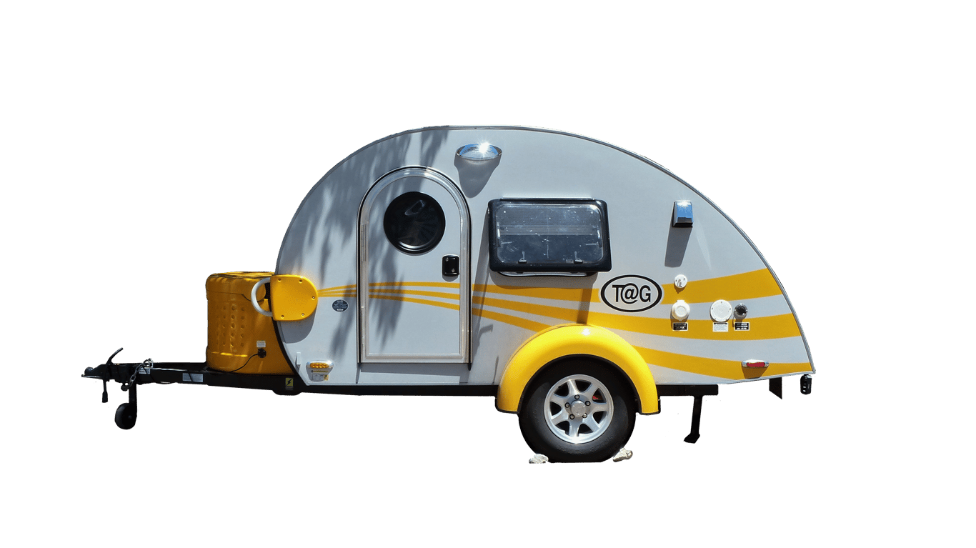 car towing caravan