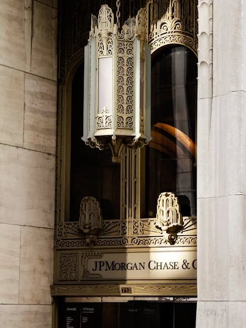 Image describing Amex Platinum vs Chase Sapphire Reserve Best in 2026?