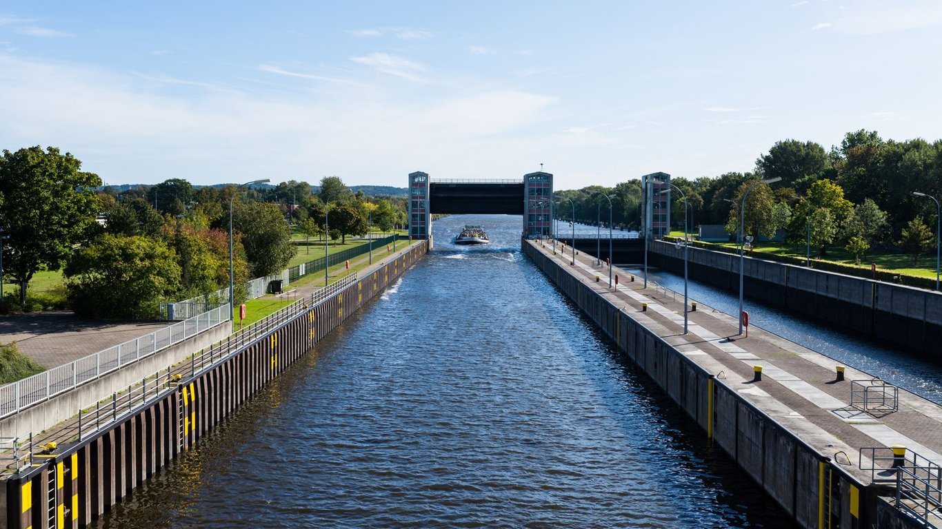 Marine Diesel Engines: The Practical Case for Long-Range Boat Ownership