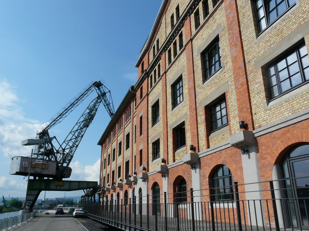 refrigerated warehouse loading dock