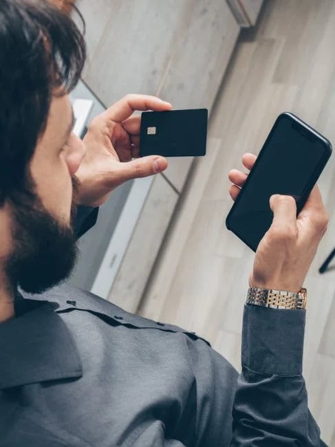 Image describing 2026 How to Spot Scam Cards Fast—7 Proven Signs?