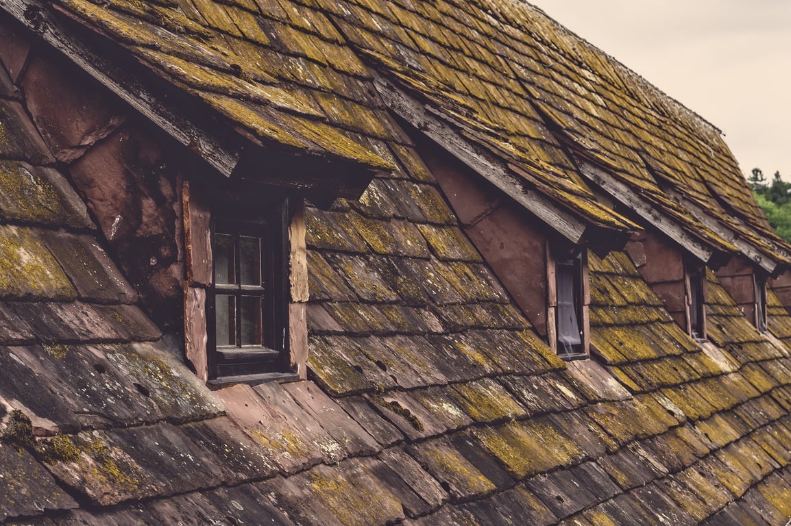 roof shingle installation