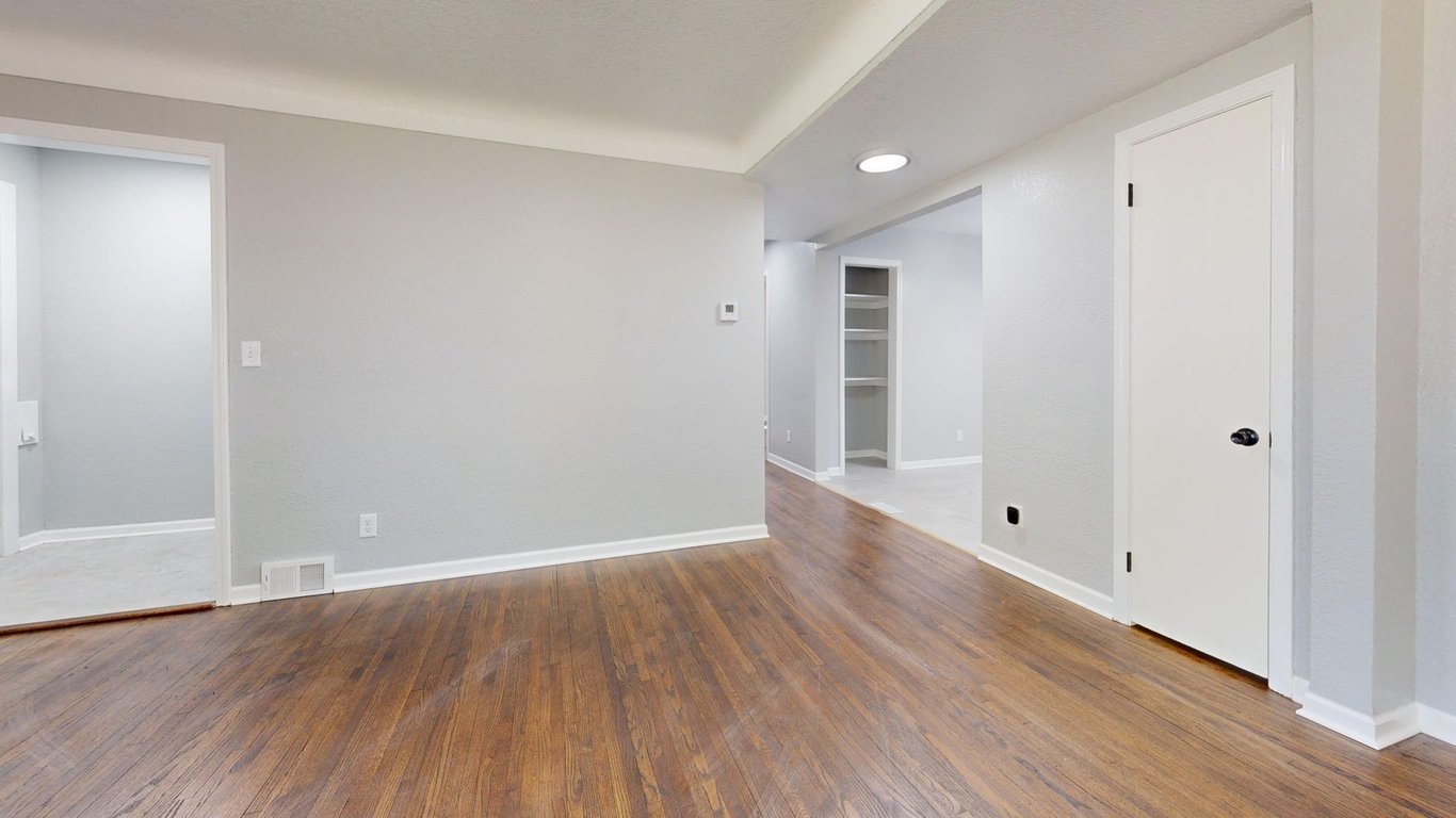 Laminate Flooring Installation: A Homeowner’s Guide to Getting the Details Right