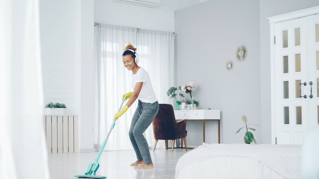 House Washing Cost: What You’re Paying For and How to Compare Quotes