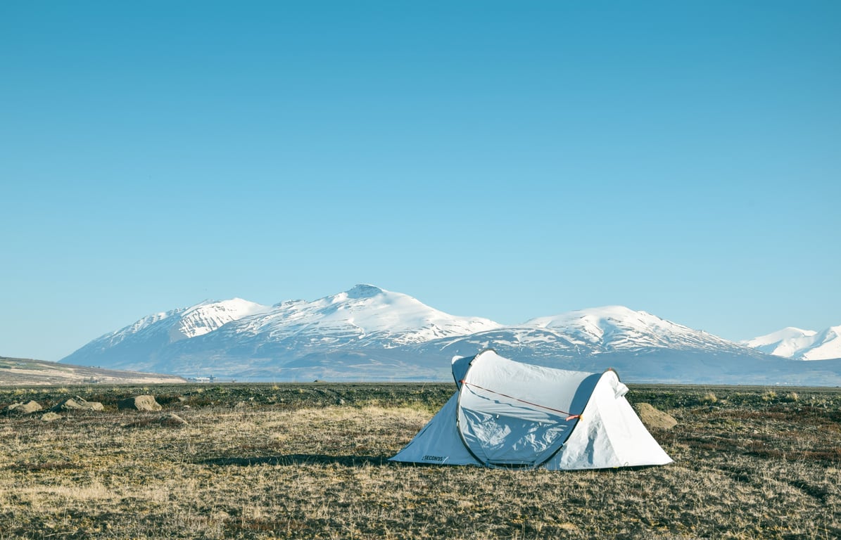 travel trailer campsite setup