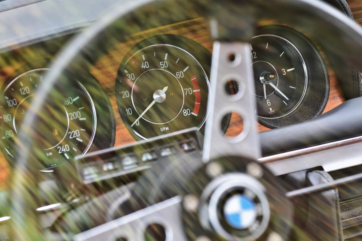 BMW dashboard warning light