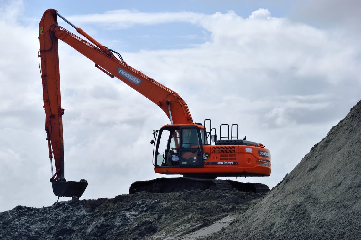 mini backhoe excavator