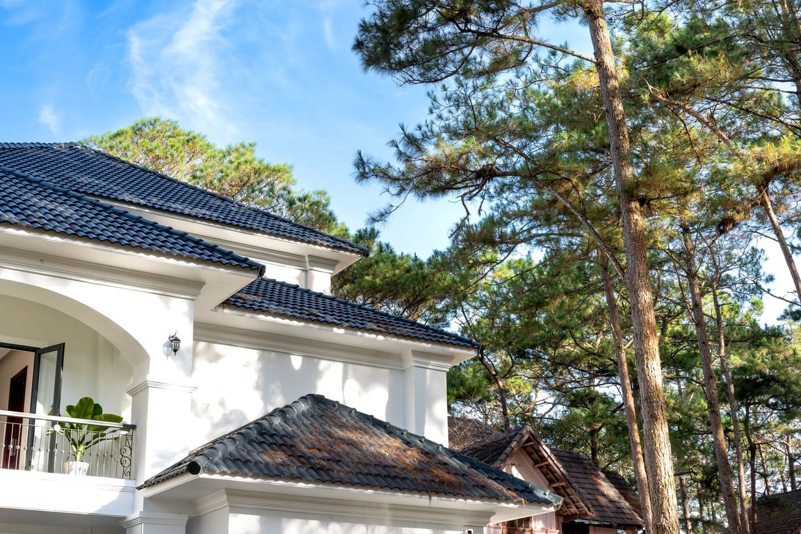 Average Roof Replacement Cost: What U.S. Homeowners Should Budget For