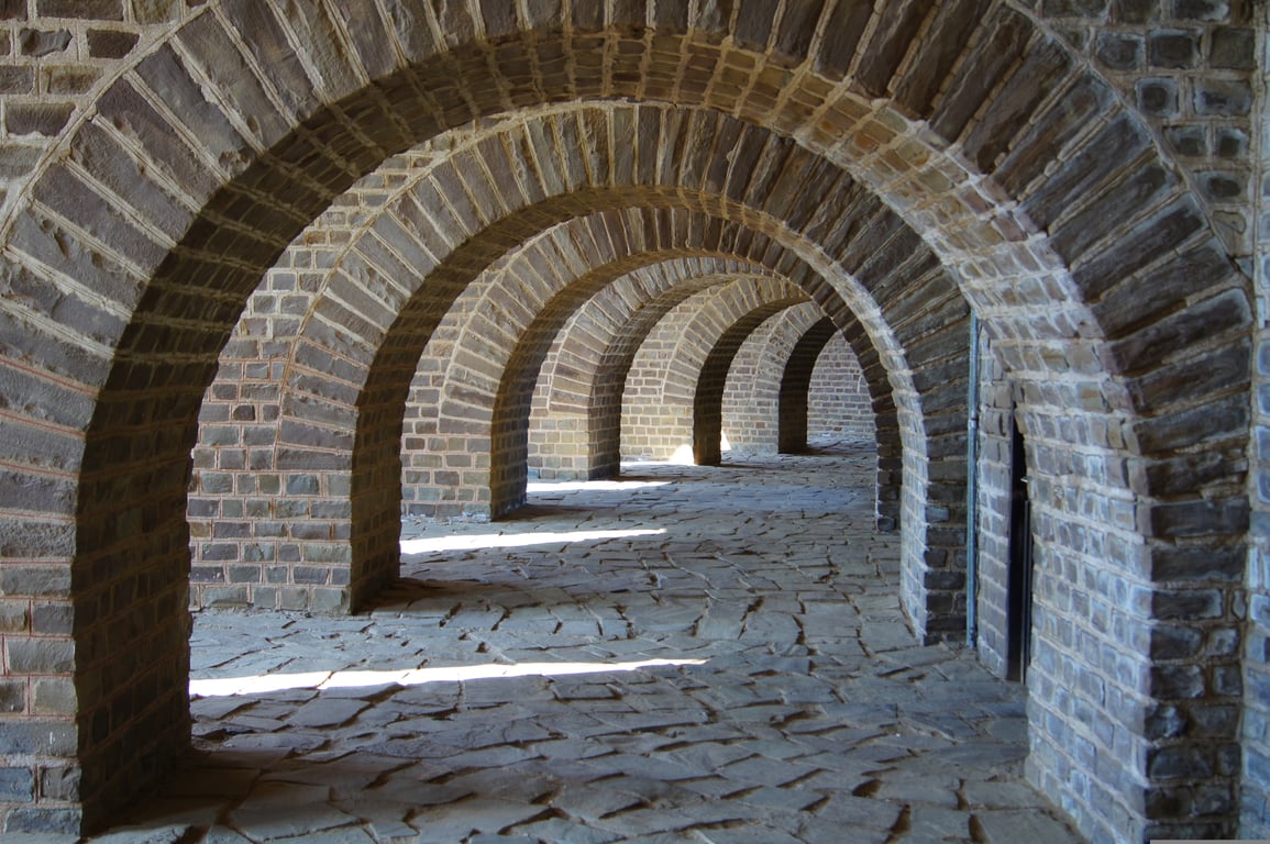 stone retaining wall patio