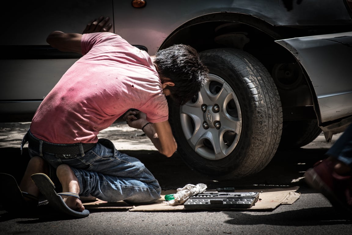 tyre repair garage