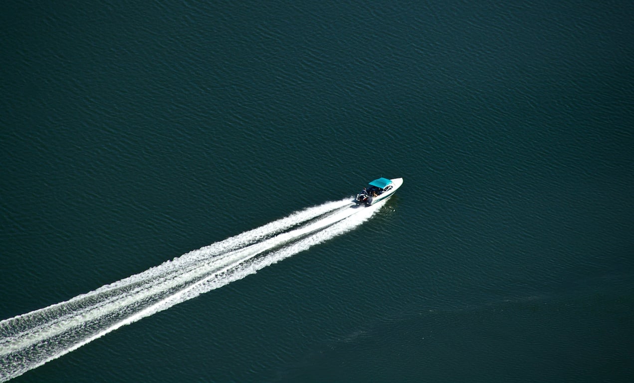 wake boat trailer