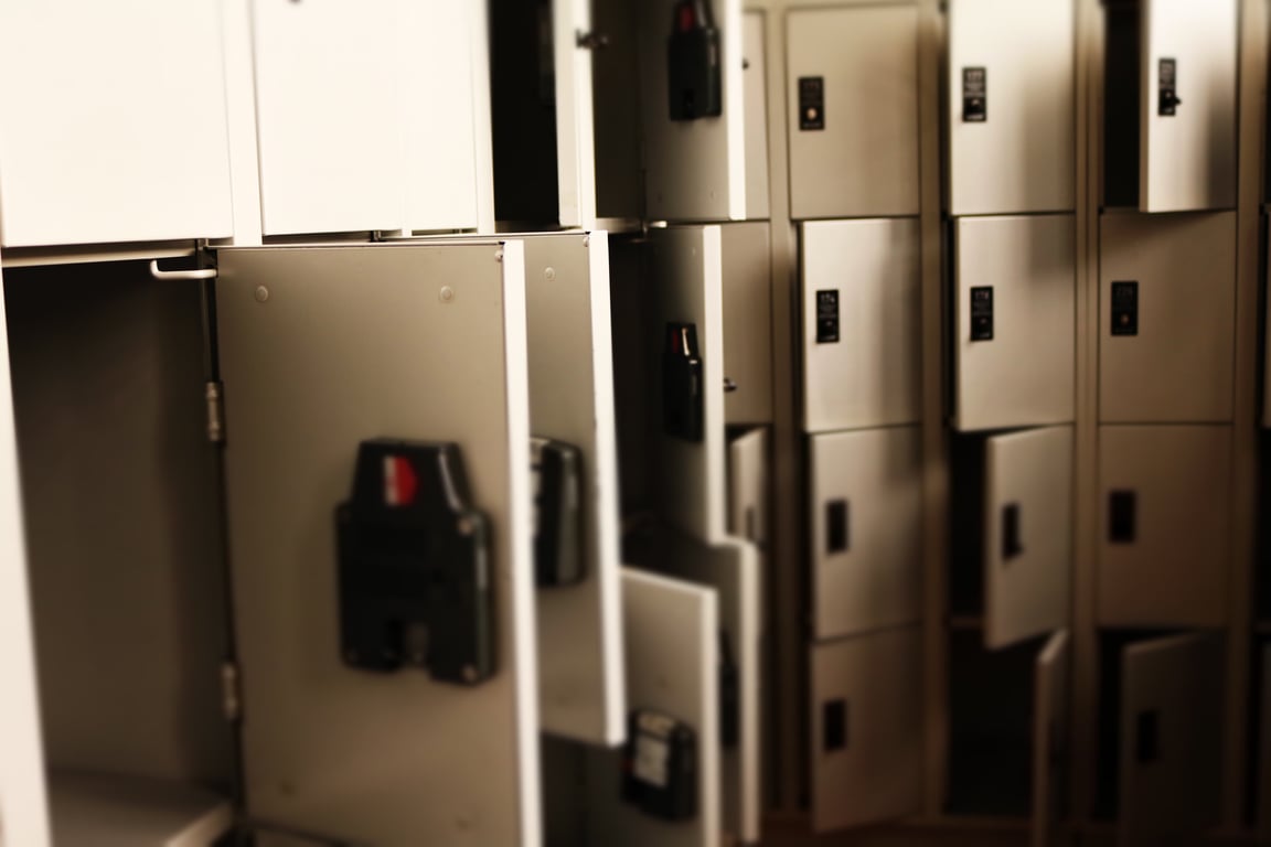garage storage cabinets
