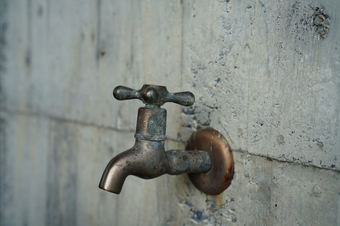New Faucet Installation: Choose the Right Fixture and Avoid Costly Mistakes