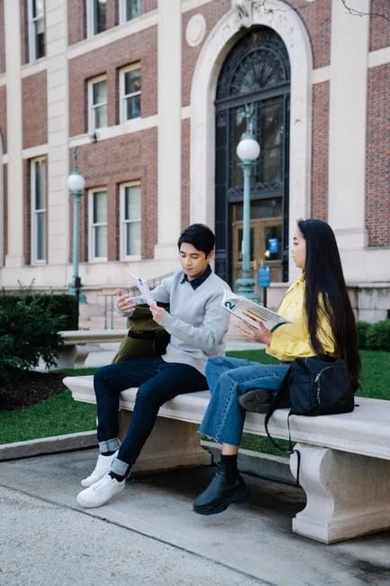 Image describing 2026 Top 9 Scholarships for 2.0 GPA Students—How to Win Now?