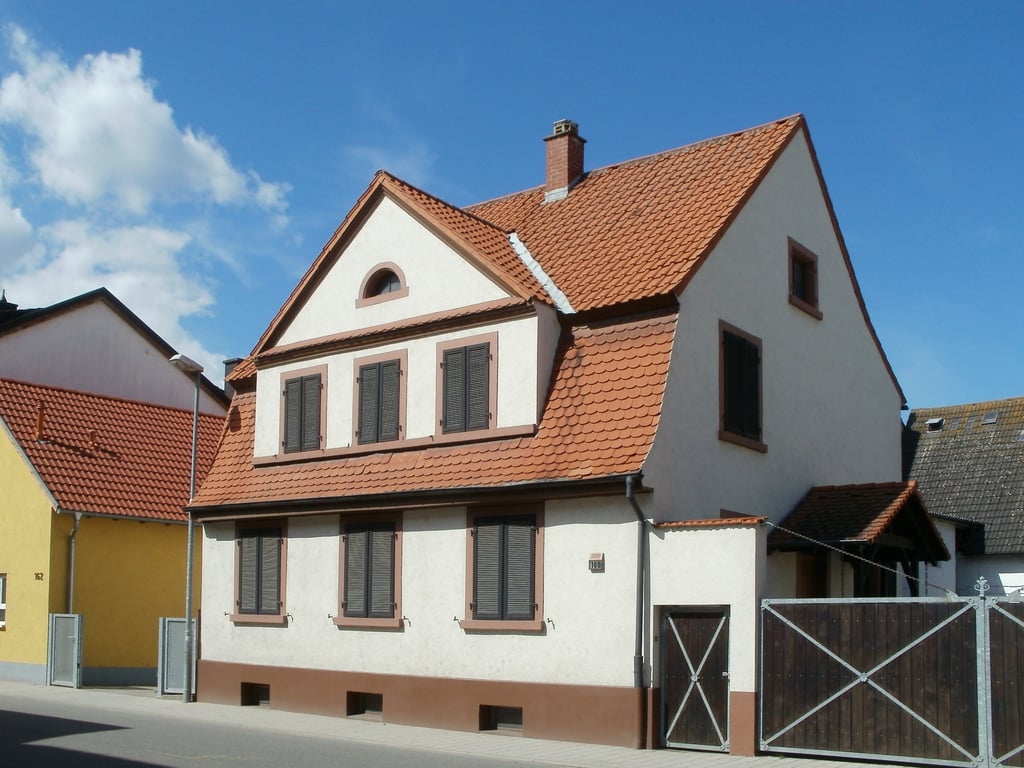 senior living community exterior