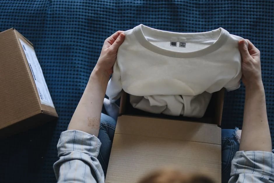Image describing How to Get Fast Next-Day Delivery Clothes Now (2026)
