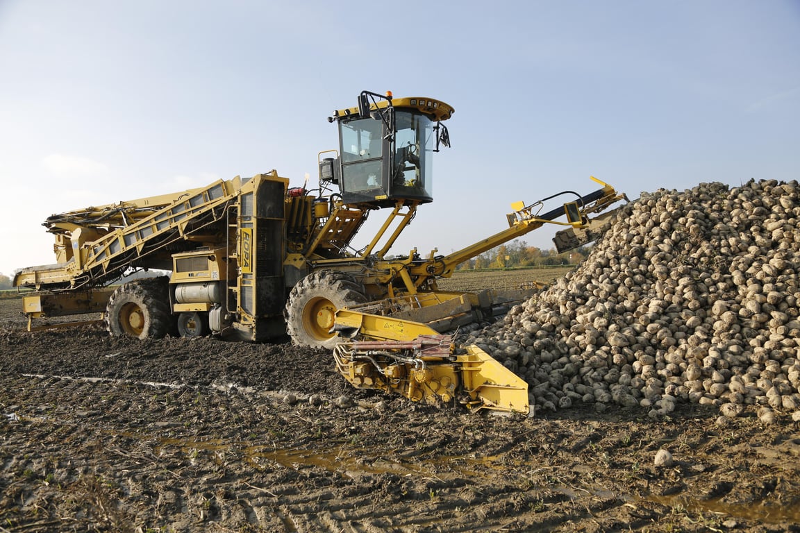 excavator field repair