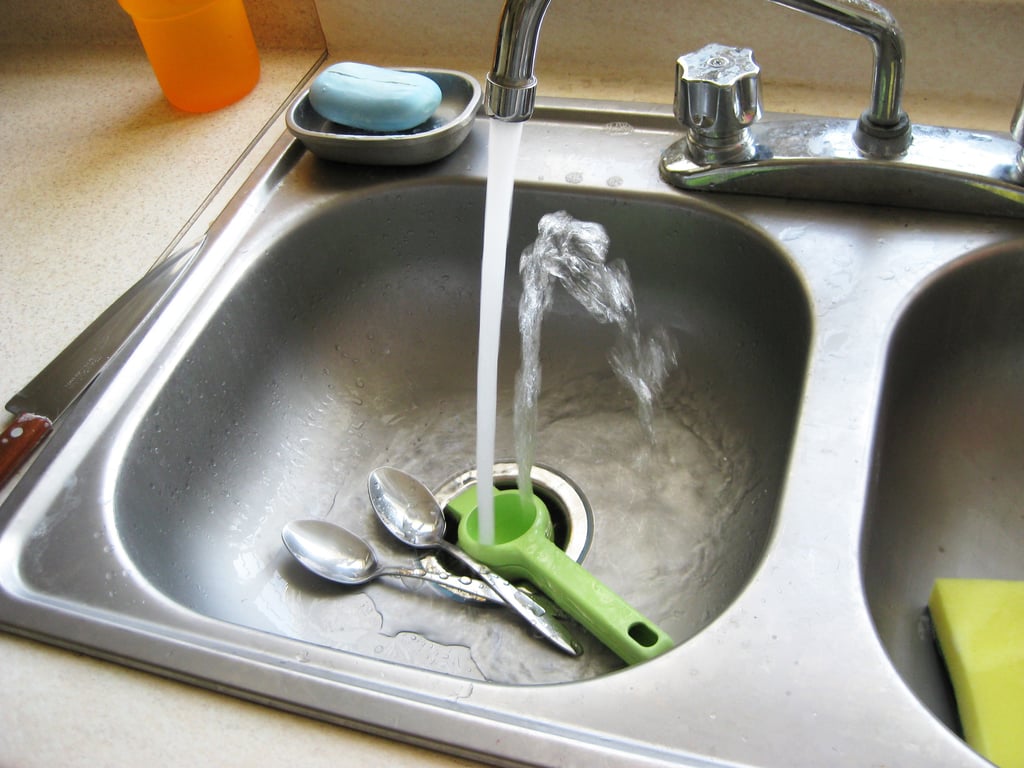 kitchen sink plumbing