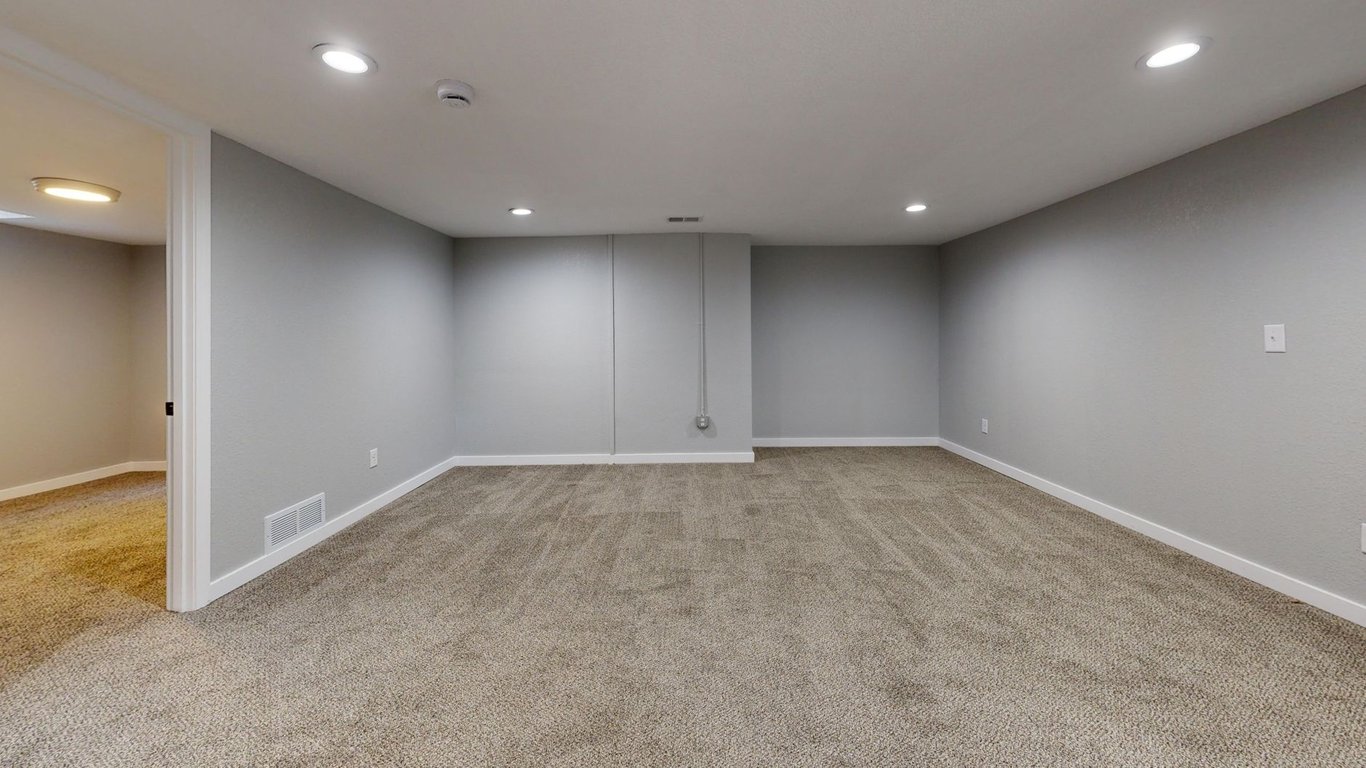 Carpet Replacement Cost: What Homeowners Should Budget Before Choosing New Flooring