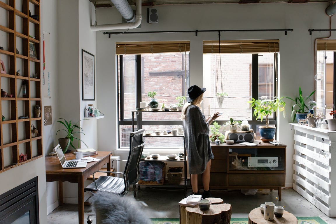 IT support help desk workspace