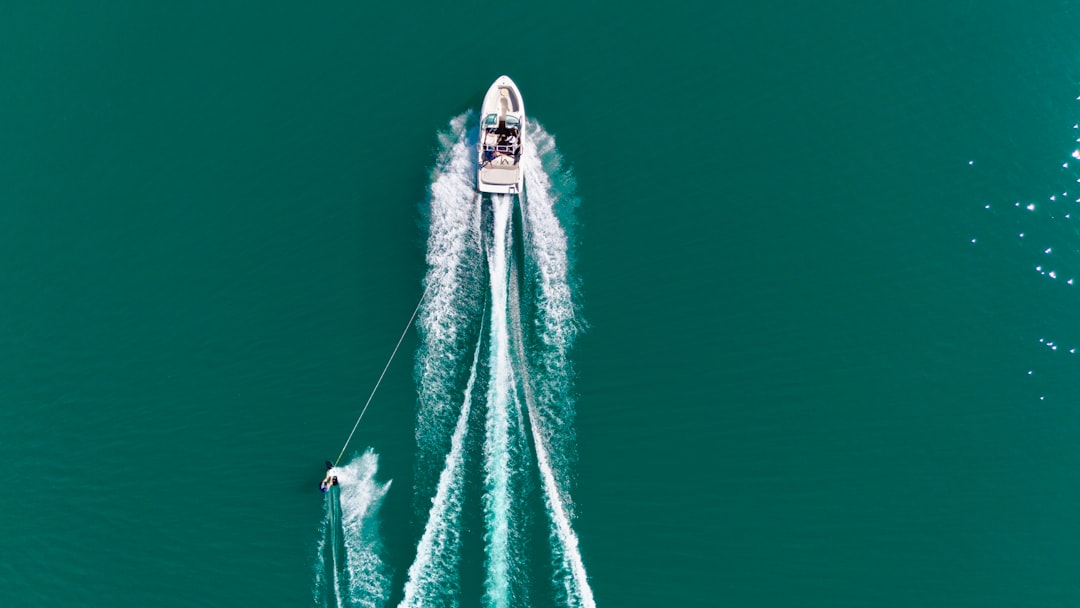 Boat Towing Service Near Me: How to Choose Safe, Reliable Help