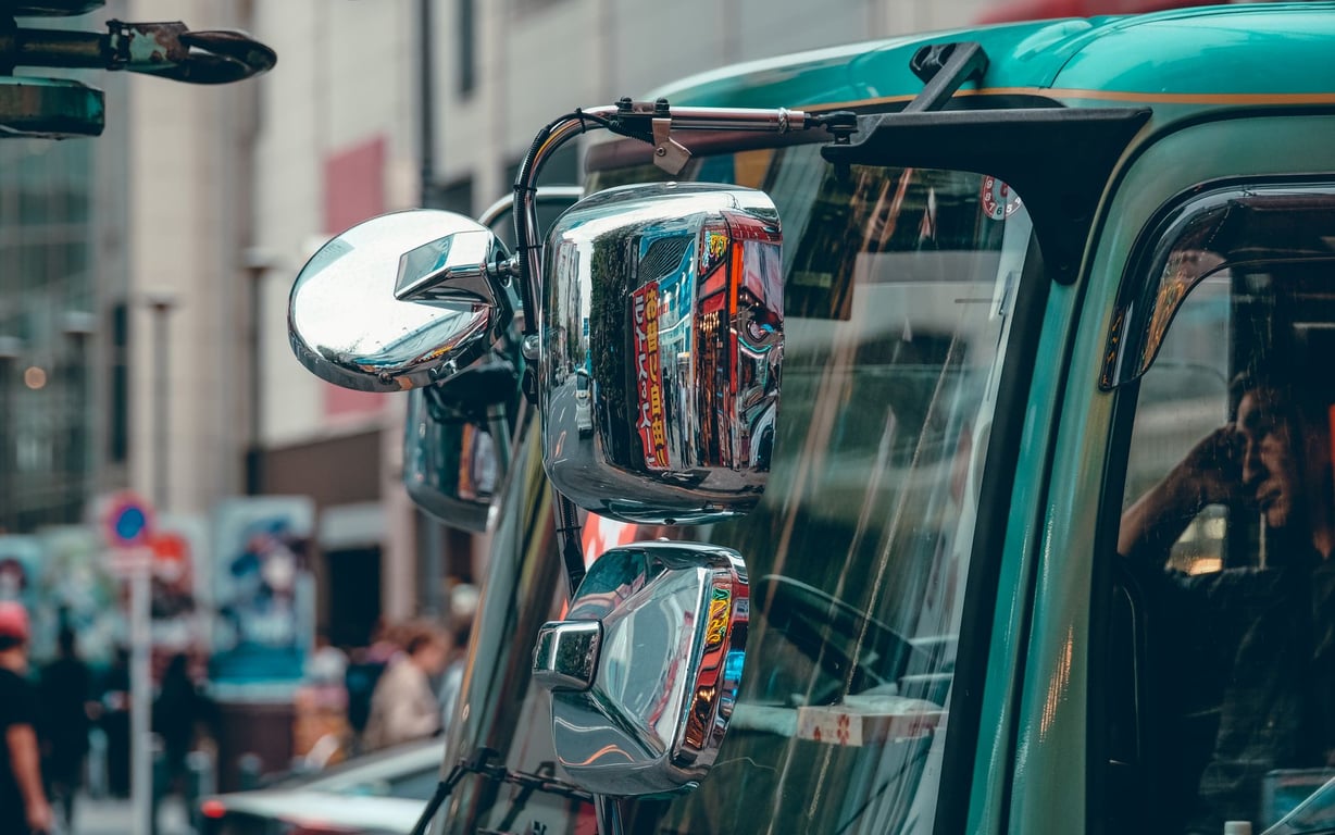 Heavy Truck Towing Near Me: How to Choose a Safe, Capable Service