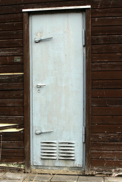 insulated steel garage door