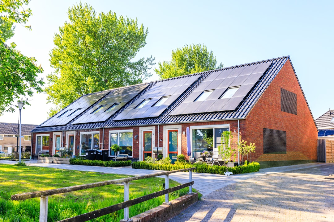 Types of Solar Systems: Choosing the Right Setup for Your Home