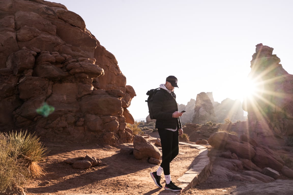 hiking backpack fitting