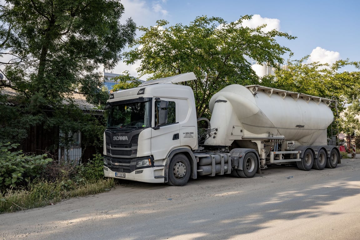 Roadside Semi Truck Repair Near Me: How to Choose Fast, Reliable Mobile Service