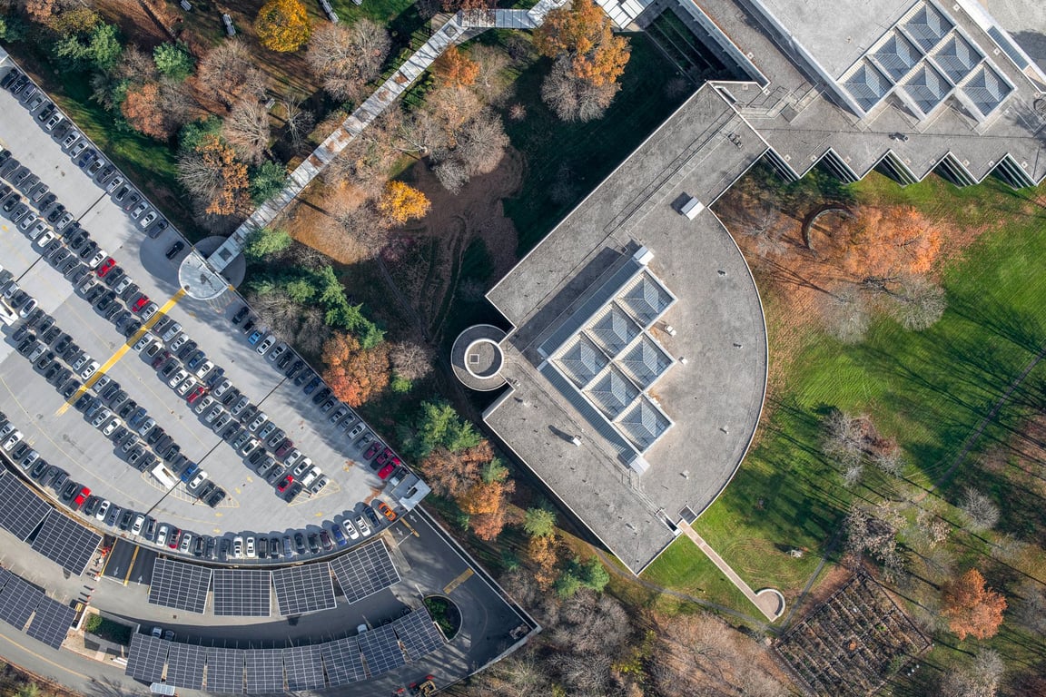 Solar System Maintenance Near Me: How to Find a Qualified Local Service Provider