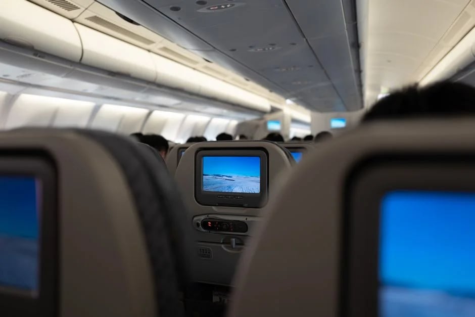 Image describing How to Get Cheap Business Class Tickets in 2026 Fast?
