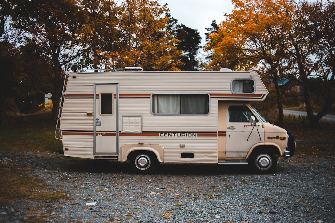 How to Sell a Motorhome: Price It Right, Prepare It Well, and Close Safely