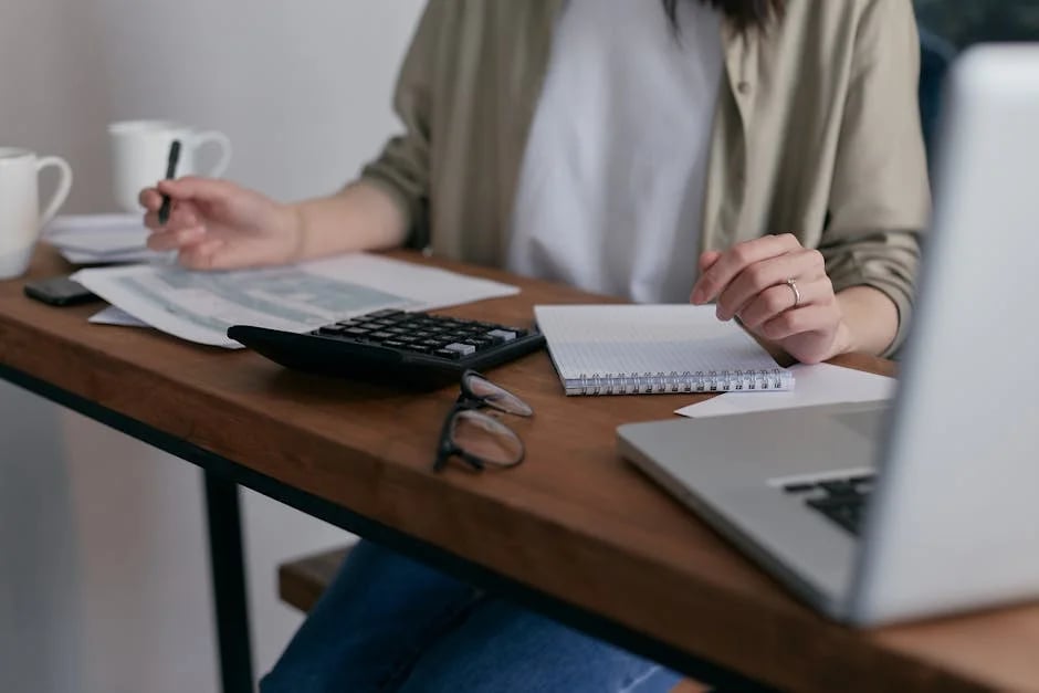 Image describing 7 Best Credit Cards for Students to Build Credit Now!