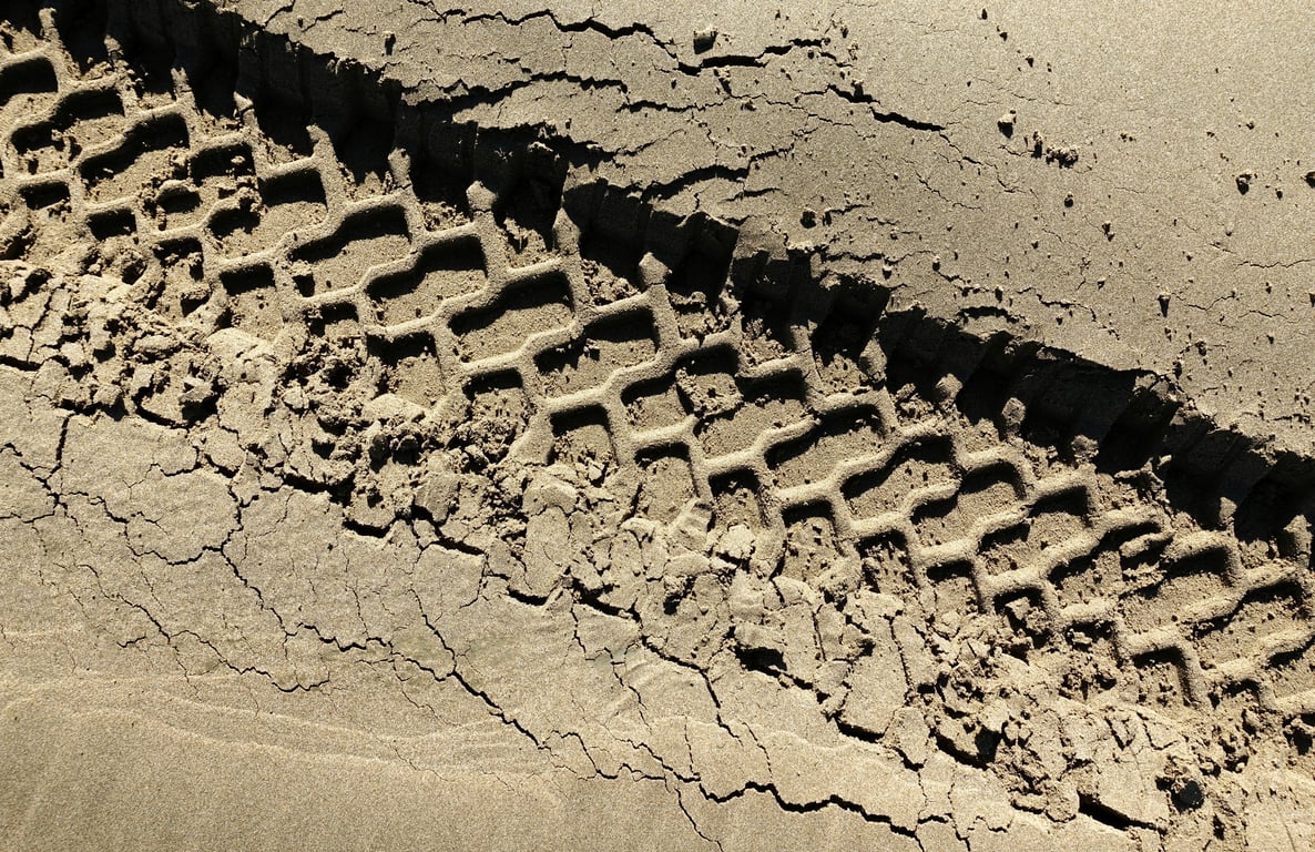 car tire tread depth