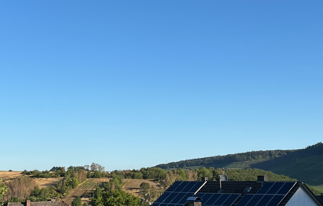 residential rooftop solar panels