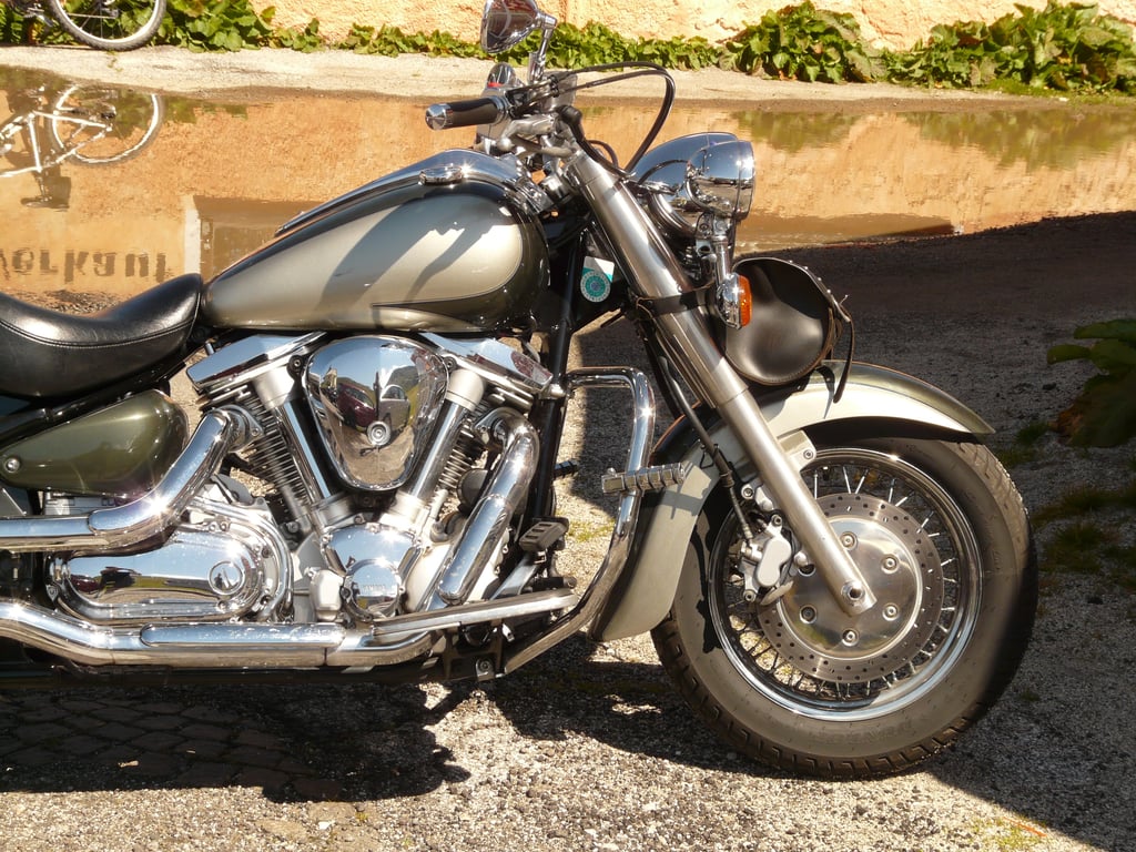 motorcycle tire sidewall
