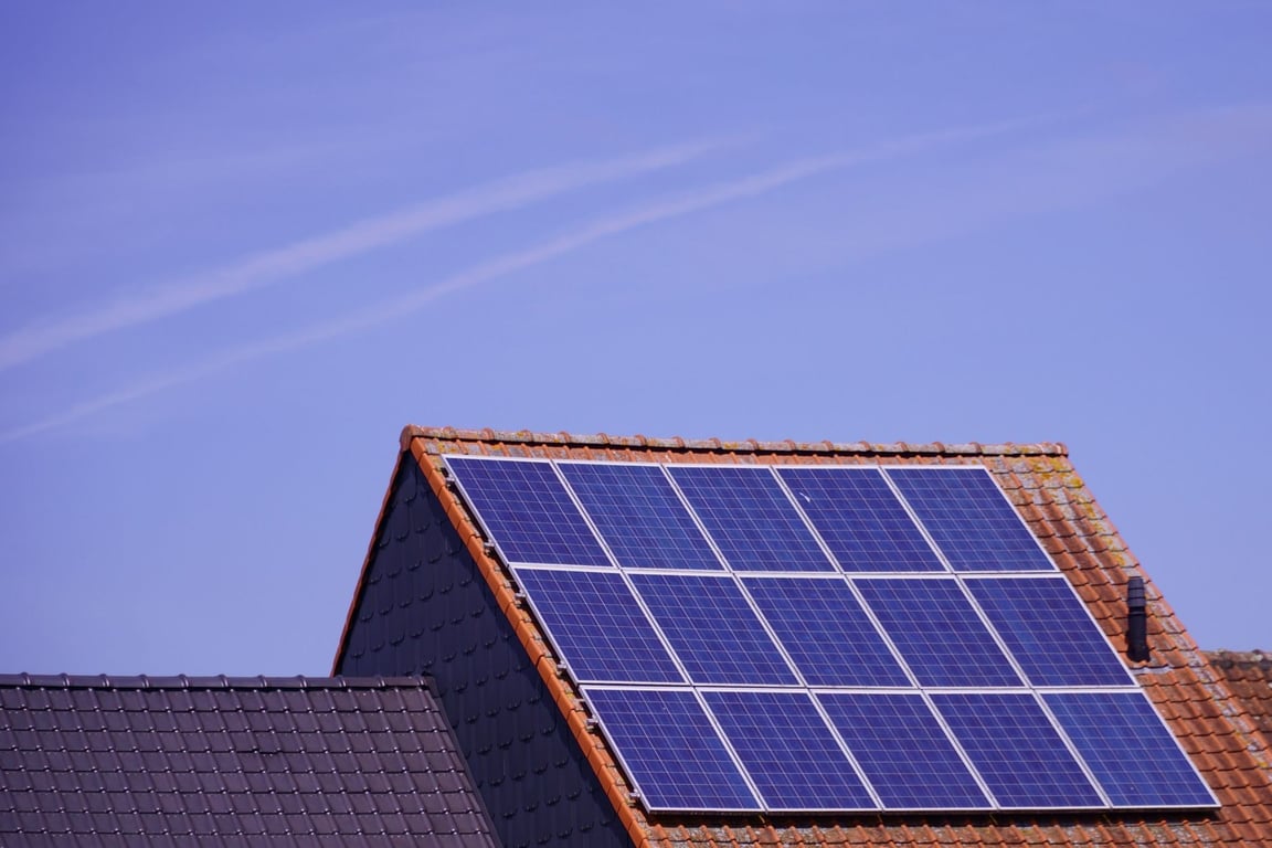 residential rooftop solar panels