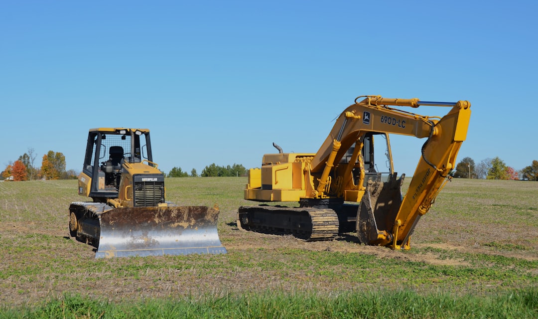 Heavy Equipment Rentals Near Me: How to Choose the Right Machine for Your Jobsite