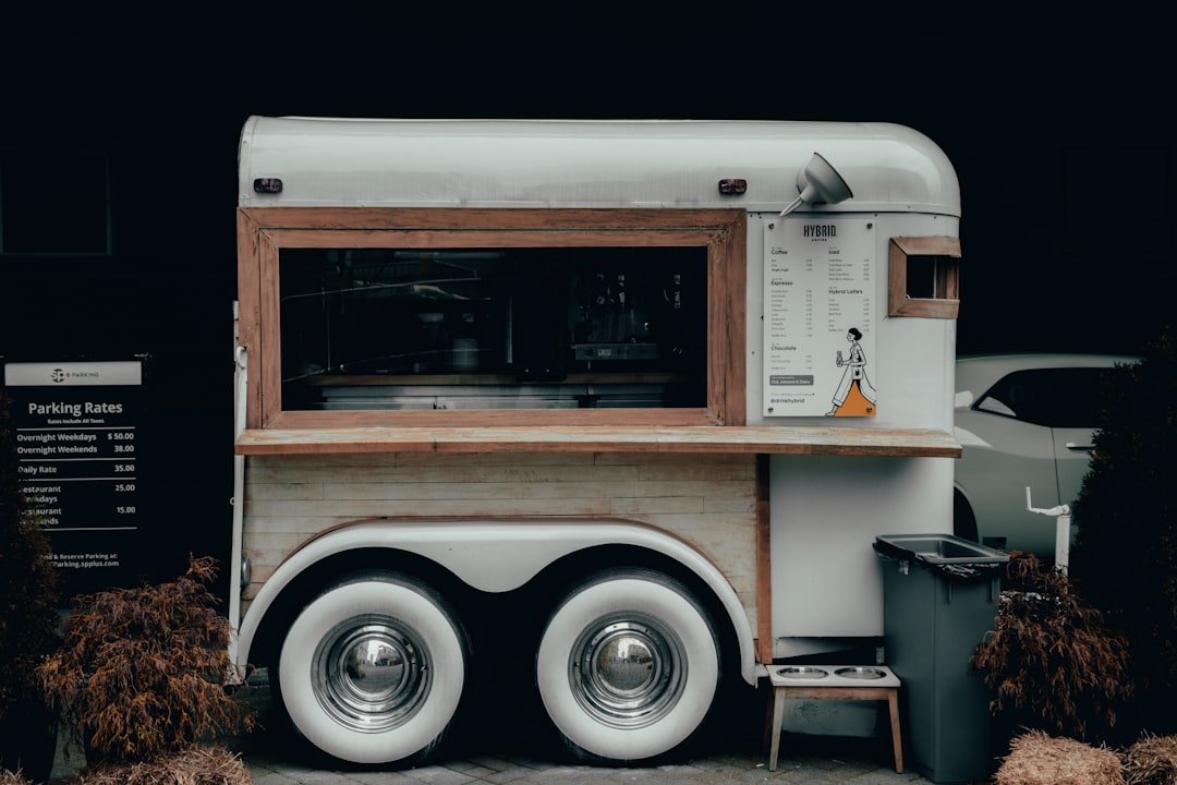 Custom Food Trailers Near Me: How to Compare Builders, Layouts and Equipment