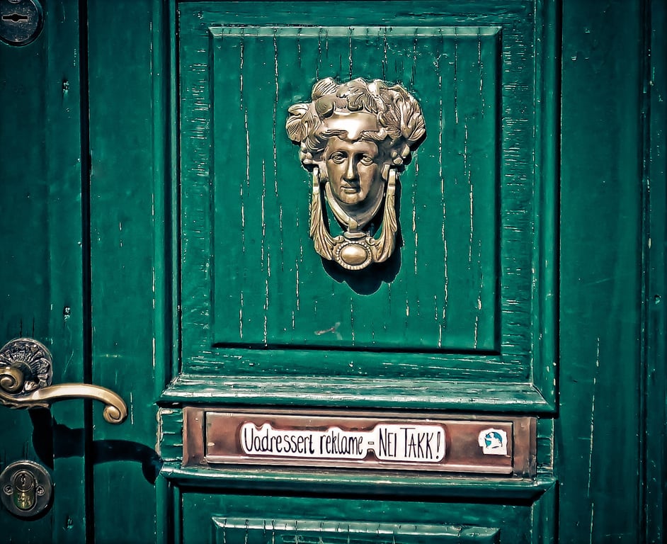 home security camera front door